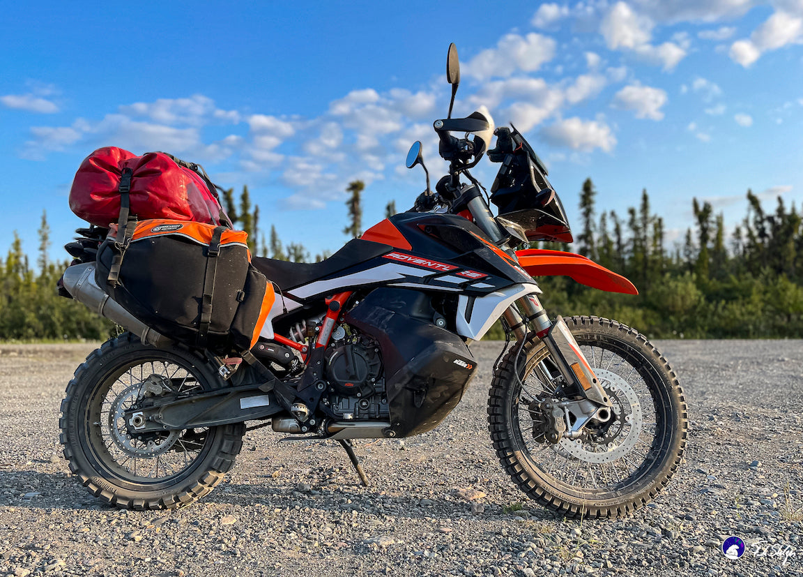 Giant Loop Soft Luggage For Adventure Motorcycles Giant Loop Round